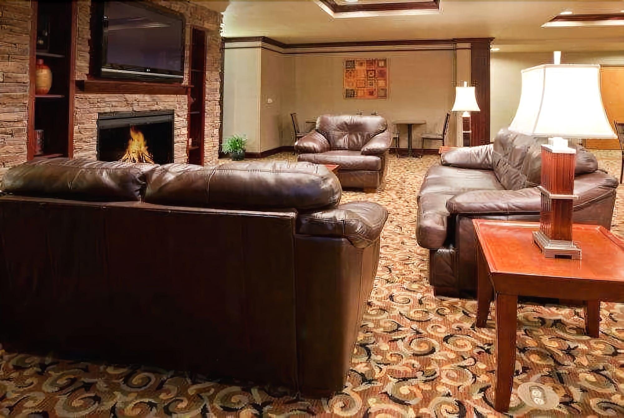 Baymont Inn & Suites By Wyndham Стърджис Екстериор снимка