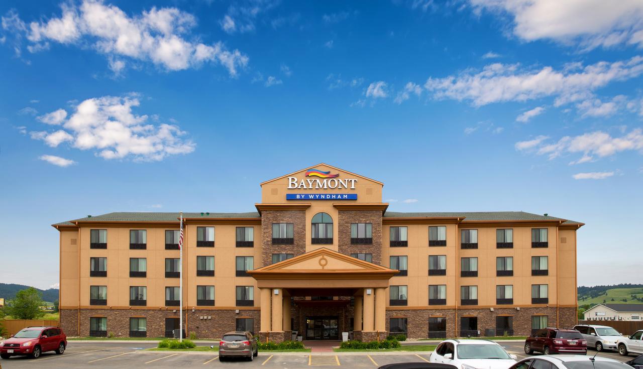 Baymont Inn & Suites By Wyndham Стърджис Екстериор снимка